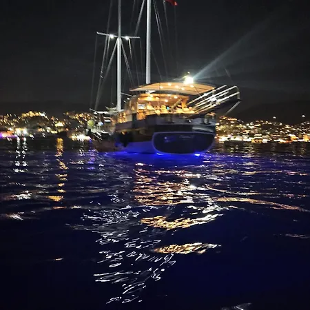 Daphne S Gulet Bateau-hôtel *